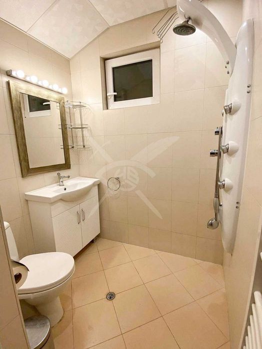 Дава се под наем Къща в с. Марково, Област Пловдив - 300 кв.м за 1795.2 € - Снимка #15
