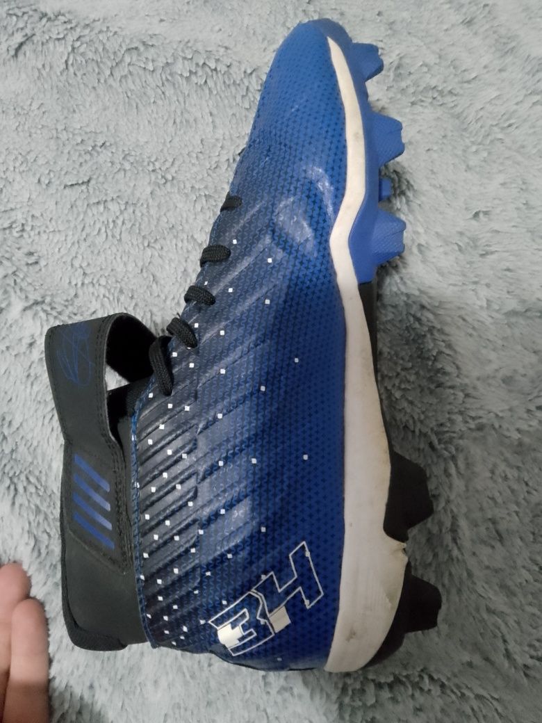 Ghete Under Armour Bryce Harper Blue Turda • OLX.ro