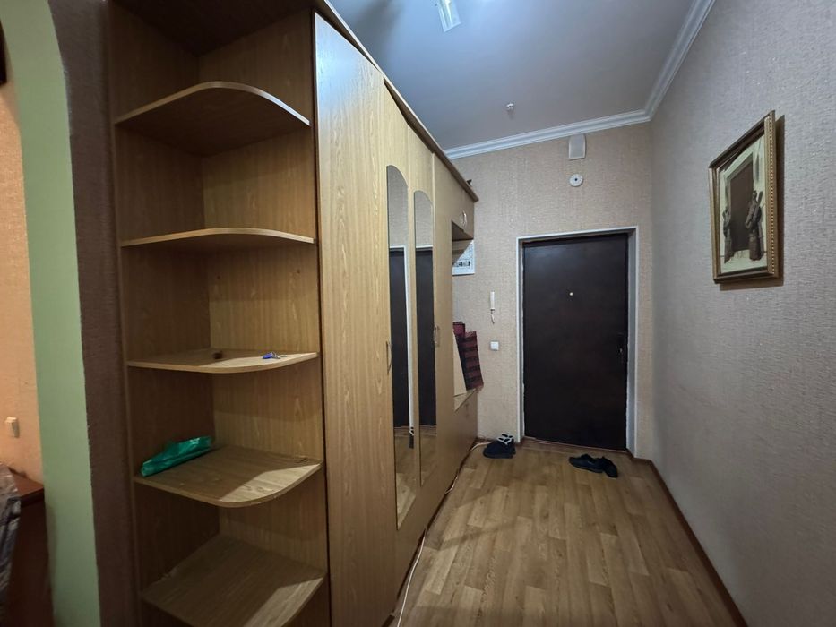 Мебель отдам даром