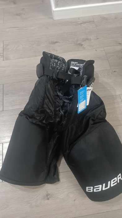 Хоккейная форма продам