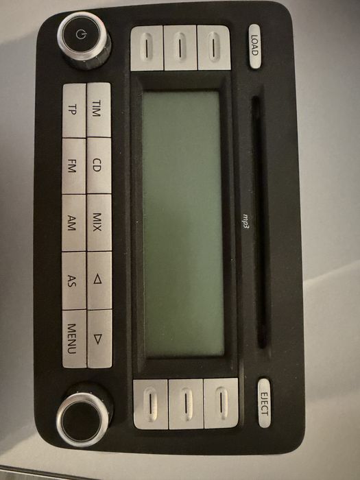 Casetofon / Radio CD original VW RCD 300 – Funcțional