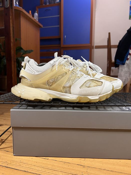 Balenciaga track clearsole
