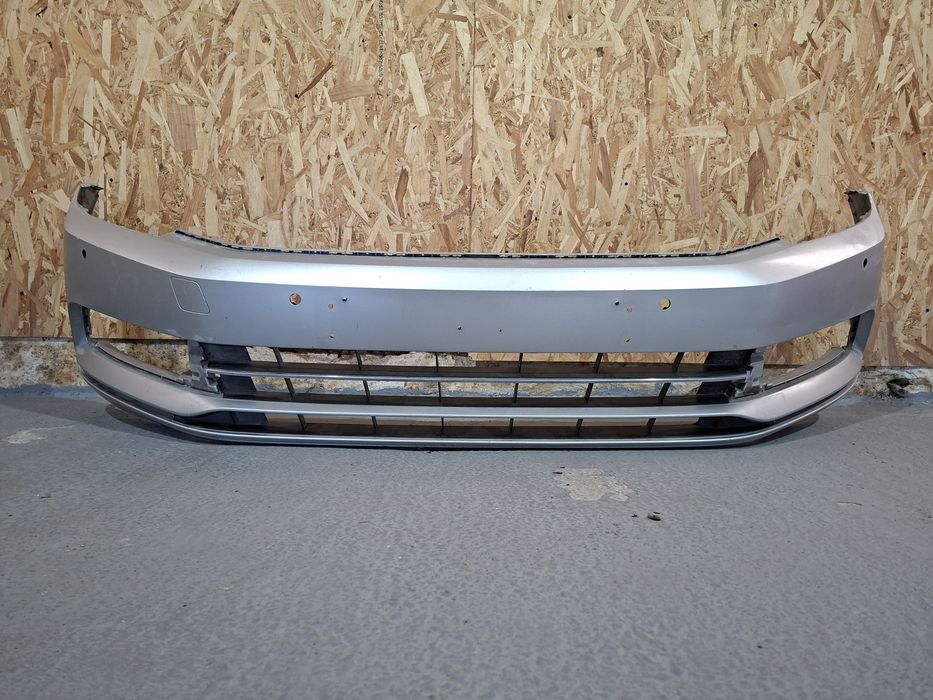 Bara fata VW Passat B8 an 2015-2019