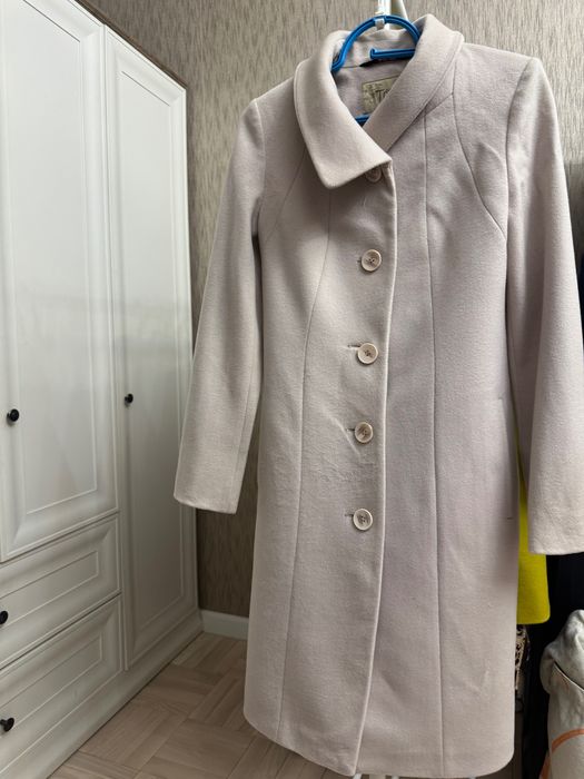 Пальто брендовое итальянское
