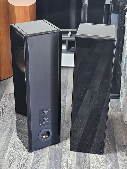 Boxe de podea Piega LDR 3.0