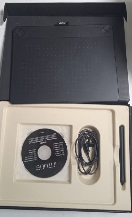 Wacom Графичен таблет