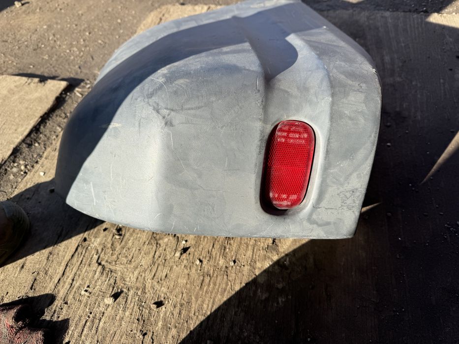 Задний бампер на Toyota RAV4