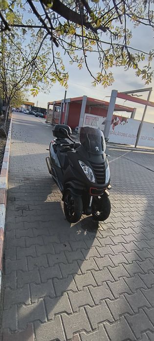 Scuter cat.B Peugeot Metropolis Rs 400cc