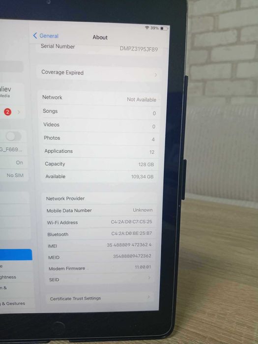 Apple iPad 6th Gen (2018)