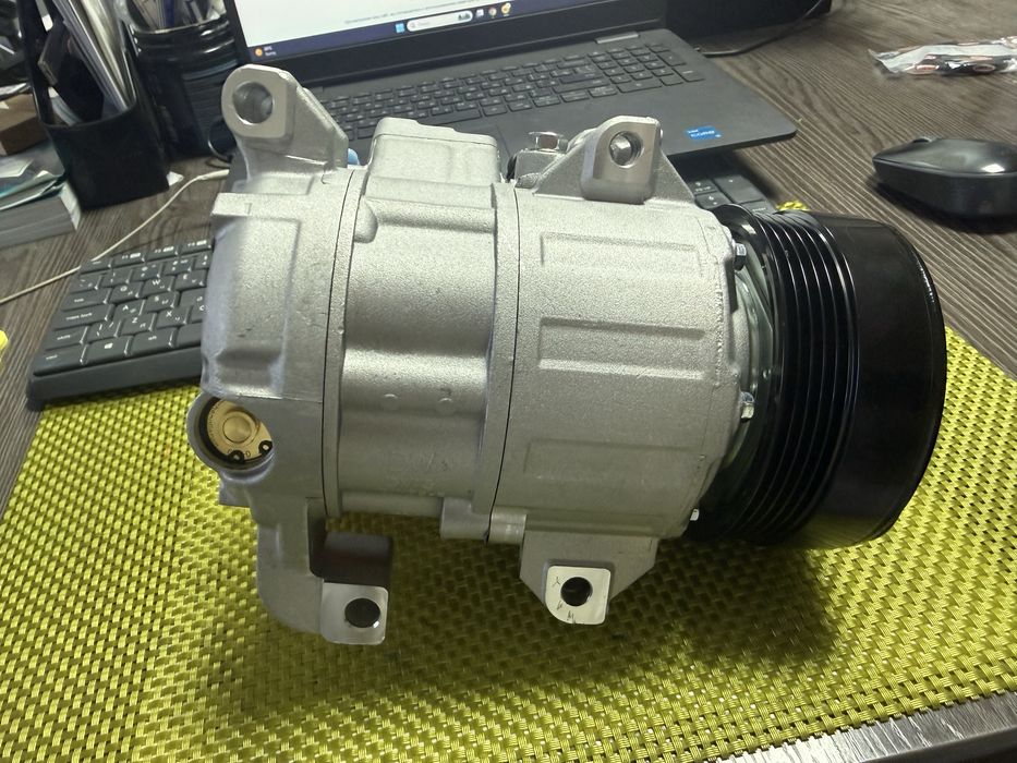 Компрессор кондиционера Subaru Legacy/ Outback /Forester 2010-
