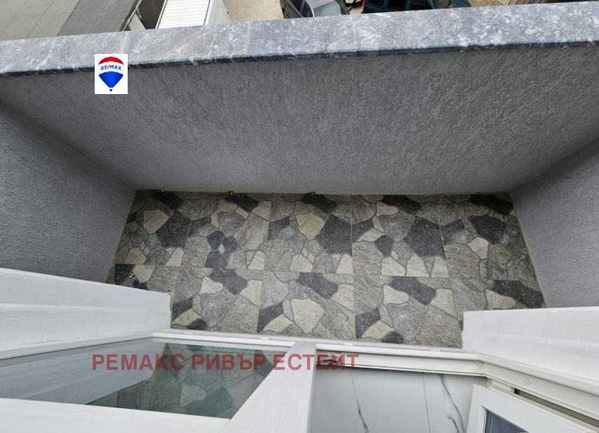 Продава се Едностаен апартамент в Русе, Център - 46 кв.м за 1696 €/кв.м - Снимка #10