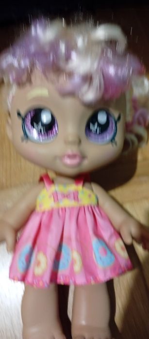 Vând păpușă Kindi Kids originală, în stare foarte bună.
Model atractiv