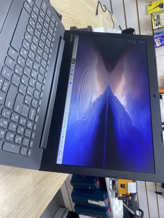 Lenovo ideapad 320 nvidia i3/8/1tb (A4)