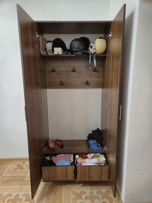 Гардеробный шкаф