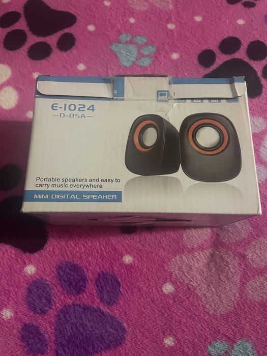 Vand boxe noi fac si schimburi