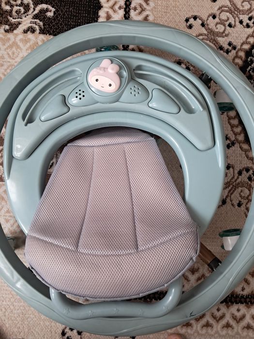 Отдам ходунки с дефектом