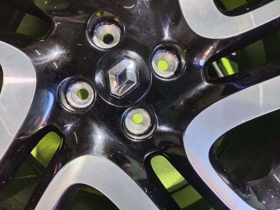 17 4x100 Renault лети джанти 4х100 рено