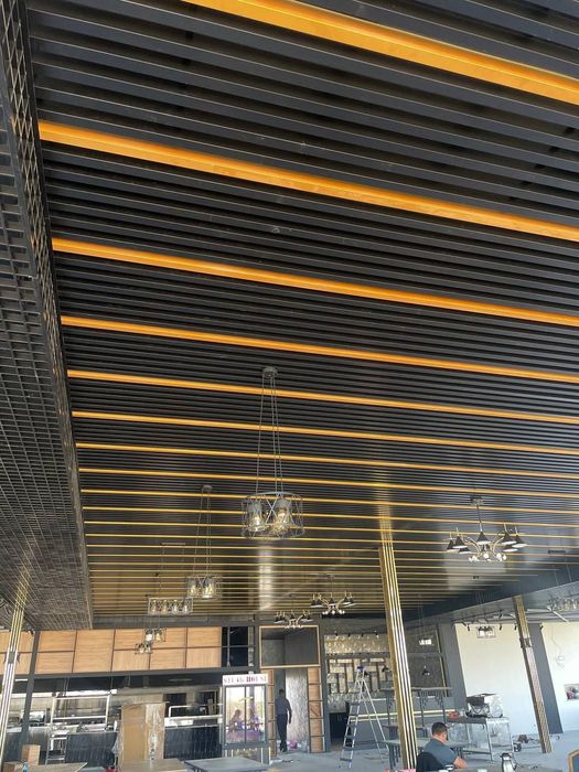 Реечный рейка подвесной потолок reechniy patalok речний rechniy(7)