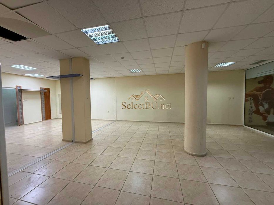 Дава се под наем Магазин в Велико Търново, Център - 120 кв.м за 357 € - Снимка #7