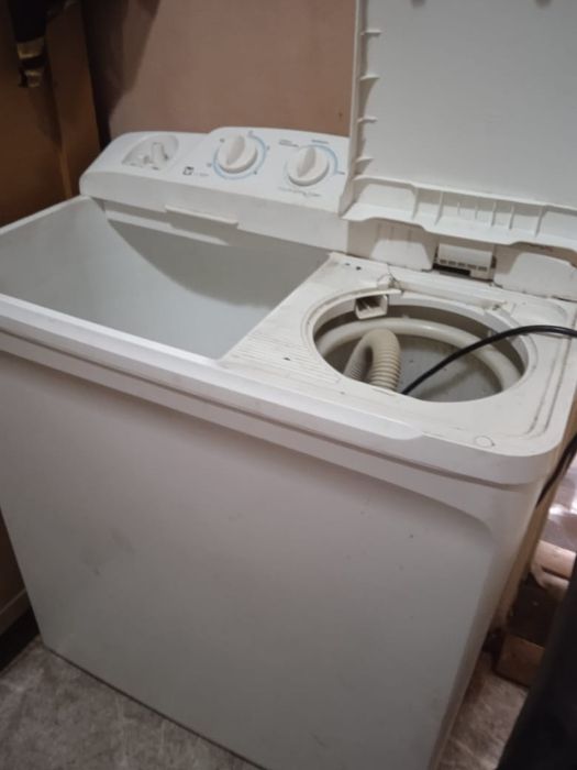 Стиральная машинка полуавтомат
