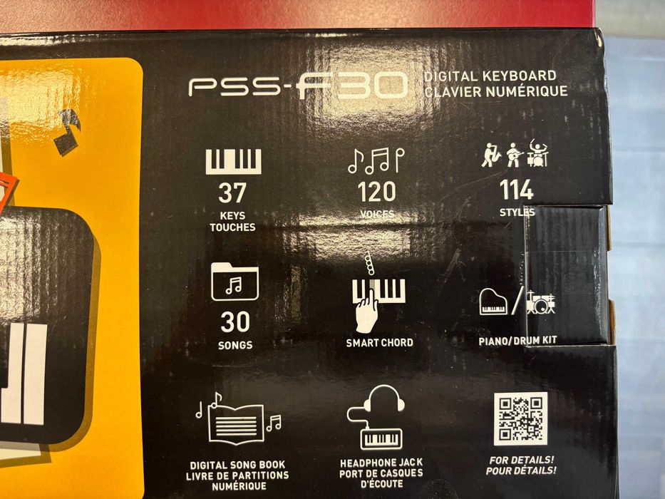 Продавам Yamaha PSS - F30
