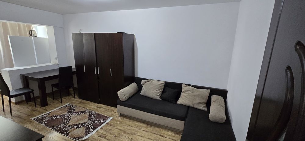 Garsoniera mobilata si utilata