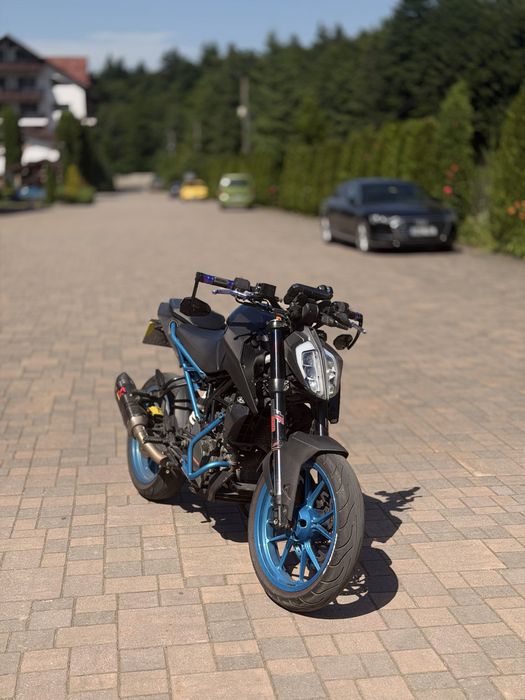 KTM DUKE 125 A1