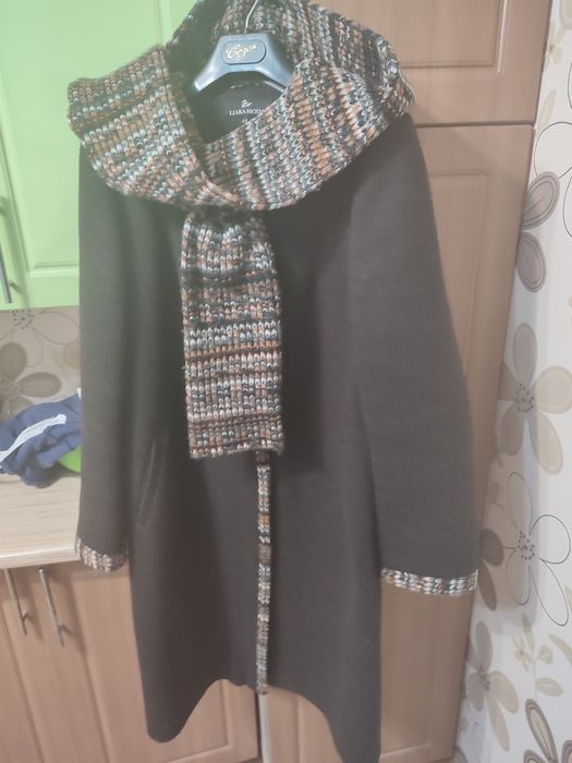 Продам пальто женское вязаное