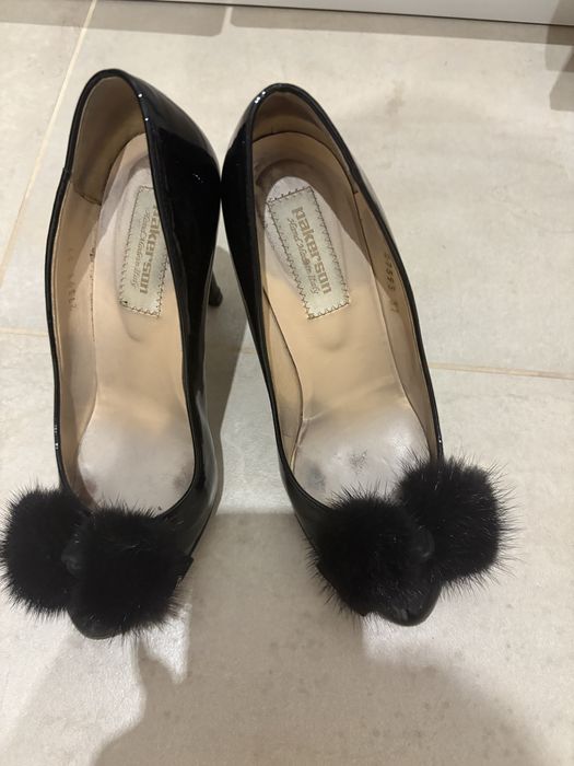 Елегантни лачени обувки