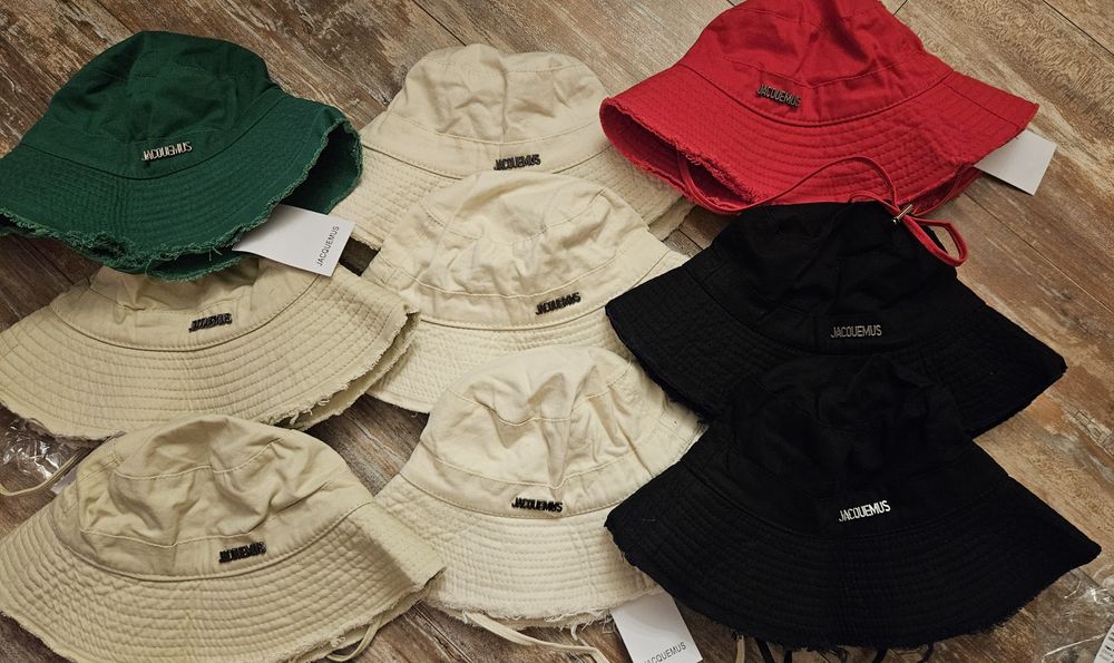 Шапки Jacquemus Alo