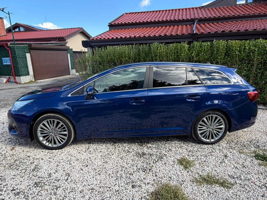 Toyota Avensis 1.8 Automatic