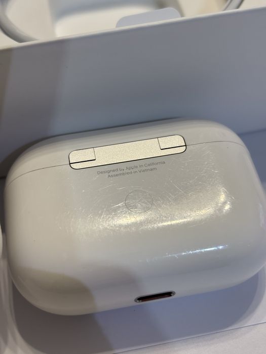 Airpods Pro 1st gen