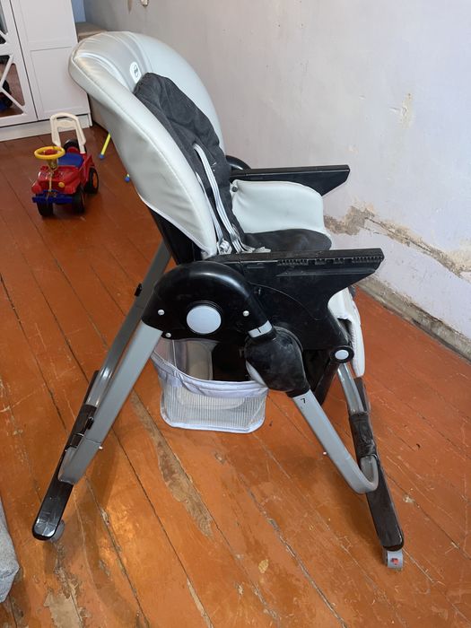 Продам стульчик для кормления