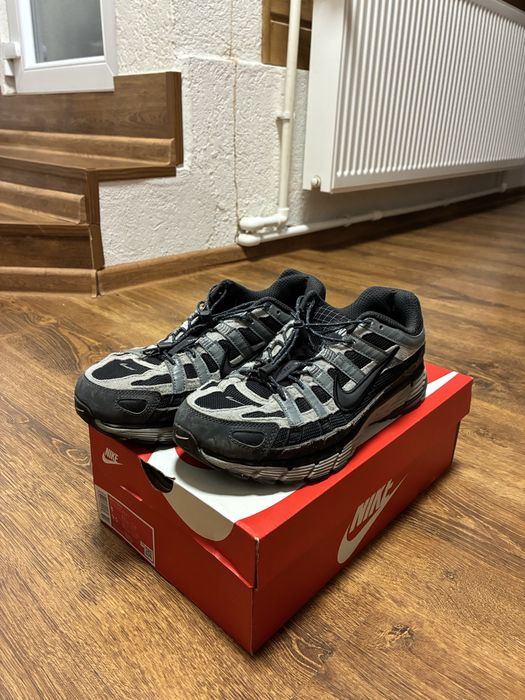 Nike p-6000 gri cu alb