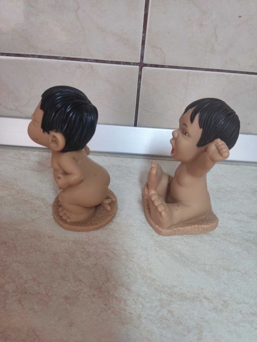 Doua papusi/figurine de colectie Joymi din vinyl