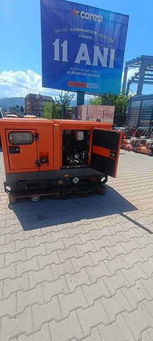 Inchiriez generator de curent 22 kVA