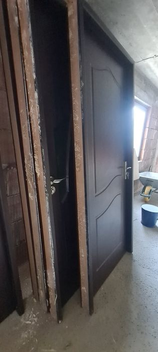 11 buc uși interior - stare f bună- super pret