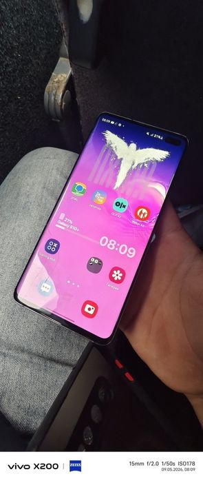 Samsung galaxy c10+ 8/128гб обмен