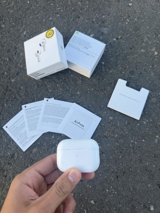 AirPods 4 – Originale