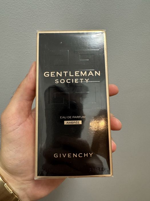 Givenchy Gentleman Society Ambrée 100ml EDP, ultimul model, sigilat, 100% original cu posibilitate verificare in persoana