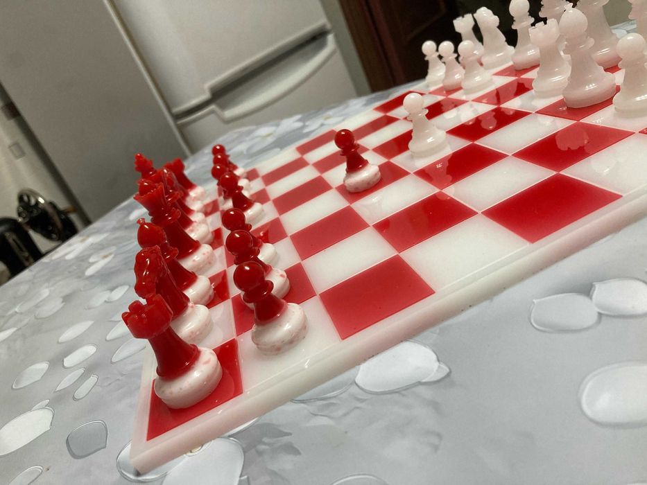 Продам очень крутые - Шахматы !!!