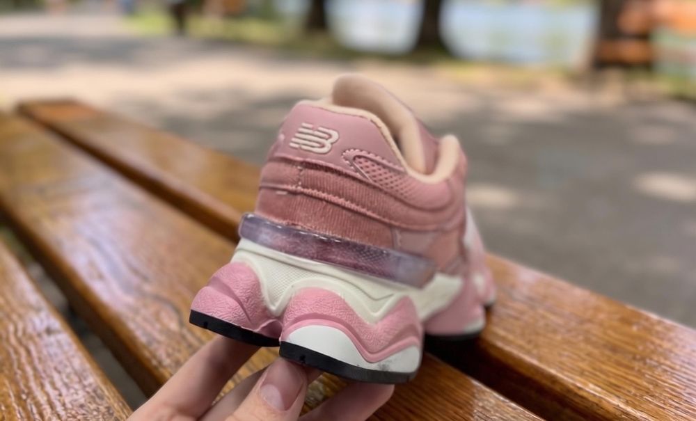 Adidasi New Balance 9060 Roz - Adidasi Dama