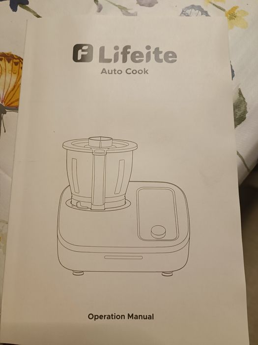Кухненски робот Lifeite от TOKIT Auto Cook All-in-1