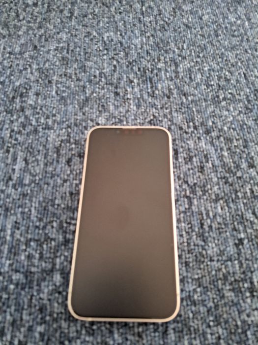 Vând iphone 13  impecabil 10/10
