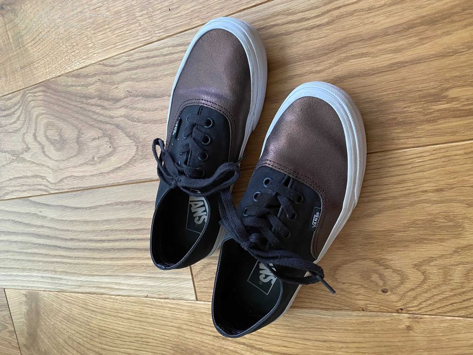 Кецове Vans Authentic