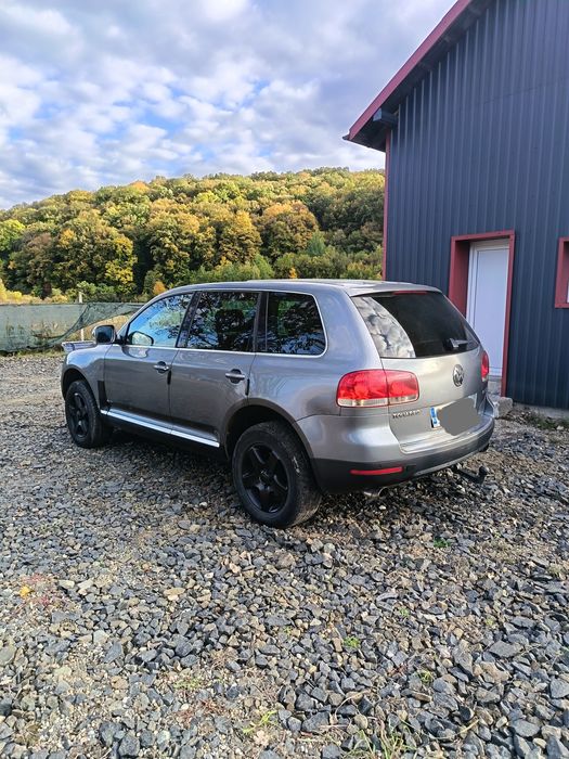 Dezmembrez vw Touareg 2.5 tdi
