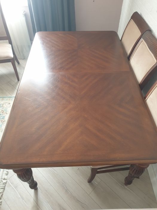 Продам стол из дерева