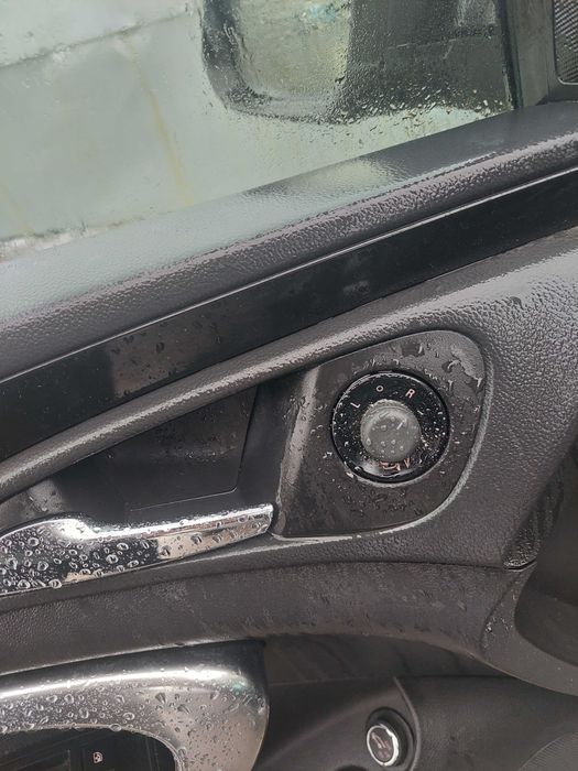 Opel Insignia 2.0 cdti , Опел Инсигния на части!
Септември 2011