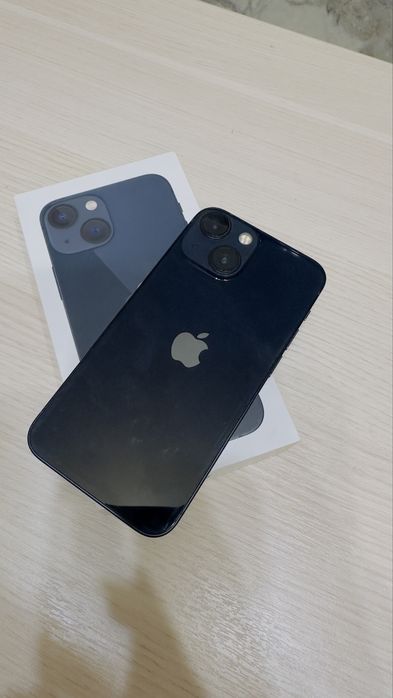 Продам Айфон 13 мини