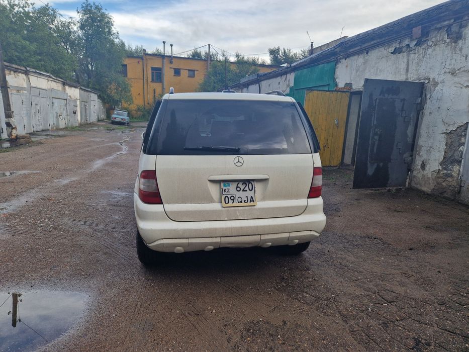 Продаю Mercedes-Benz ML 320